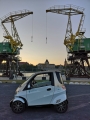 Samochód elektryczny od mobicom MOBICAR EV-C200